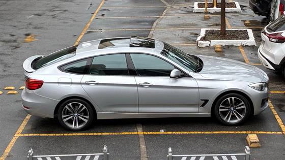 BMW 320i 2.0 GT SPORT 16V TURBO GASOLINA 4P AUTOMÁTICO BMW 320i 2.0 GT SPORT 16V TURBO GASOLINA 4P AUTOMÁTICO